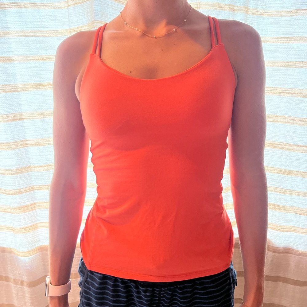 Lululemon tank top